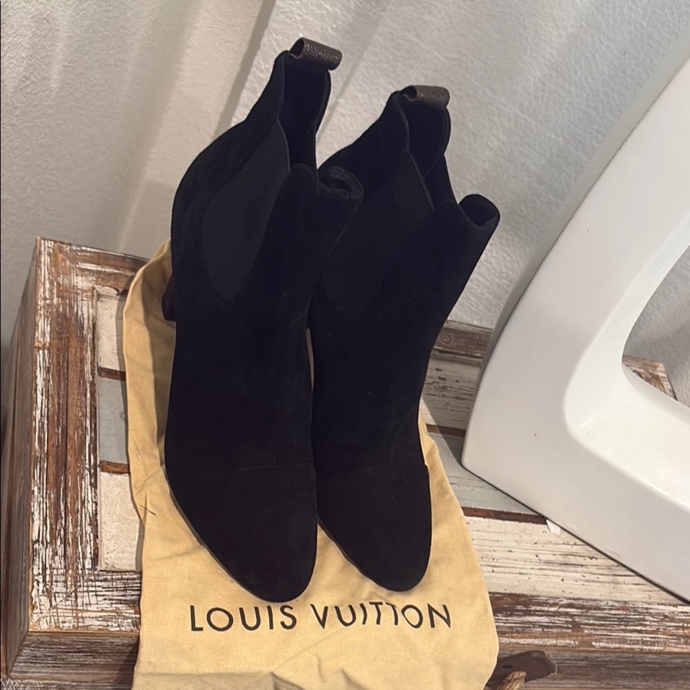 Louis Vuitton Black Ankle Booties Sleek Minimalist Design